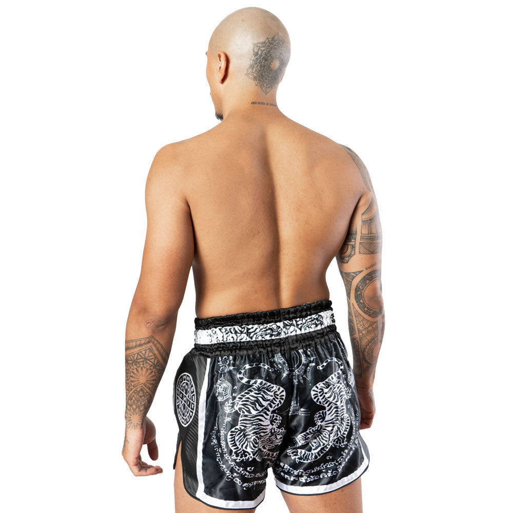 8 WEAPONS Shorts, Carbon, Sak Yant Tigers, black 8 WEAPONS