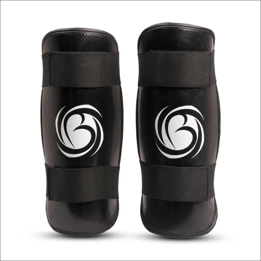 Bytomic Performer Shin Guards Black/White Bytomic