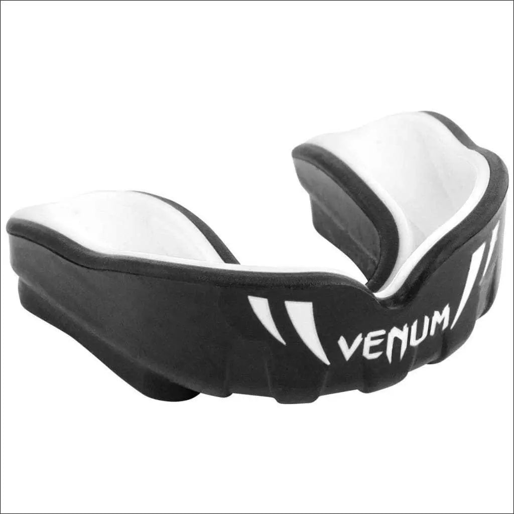 Venum Challenger Kids Mouth Guard Black/White Venum
